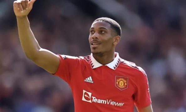 用他的表现 用他的表现